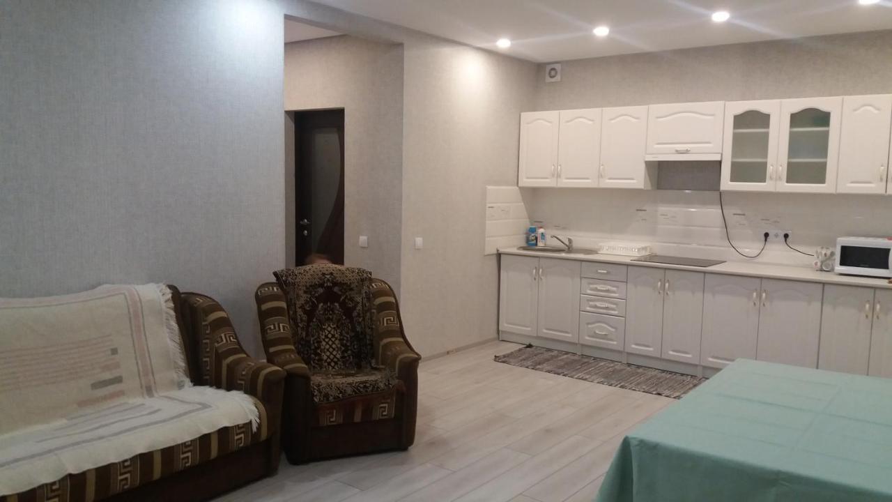 Будинок Для Гостей По Вул. Шевченка Bereg Exterior foto